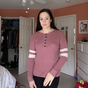 🌟American Eagle Sweater🌟